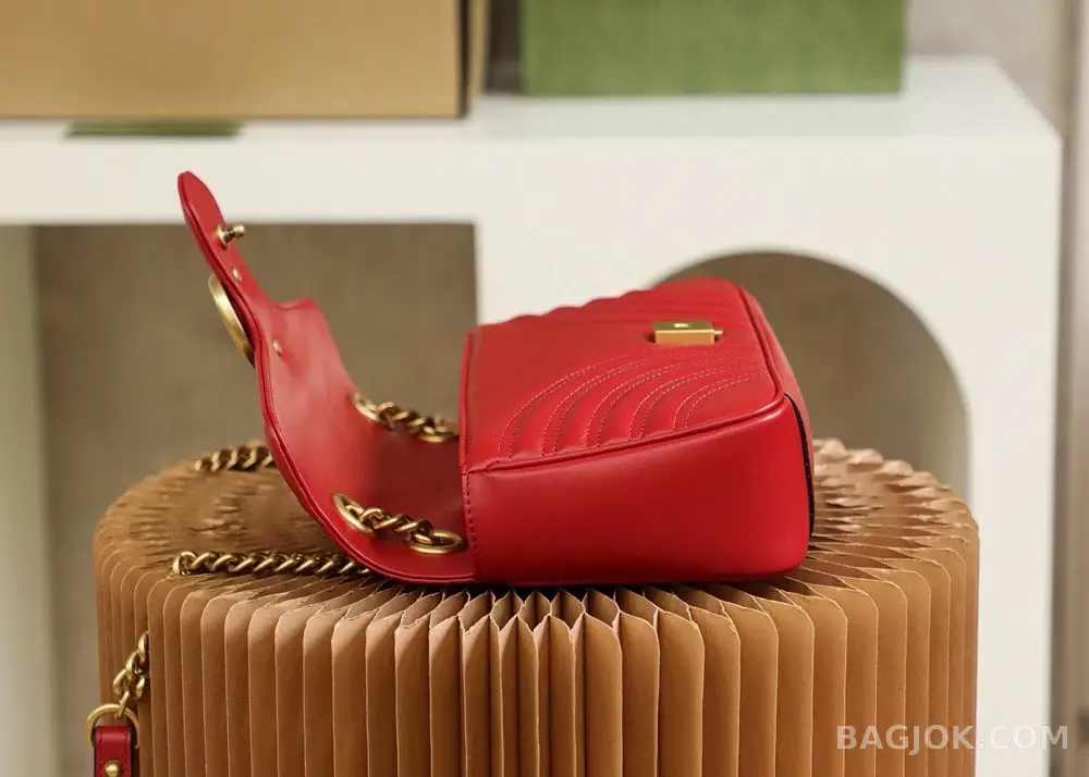 구찌 Gucci 마몬트 마틀라세 스몰 숄더백 상세 이미지