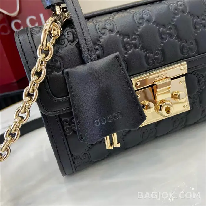 구찌 Gucci 패들락 스몰 핸드백 상세 이미지