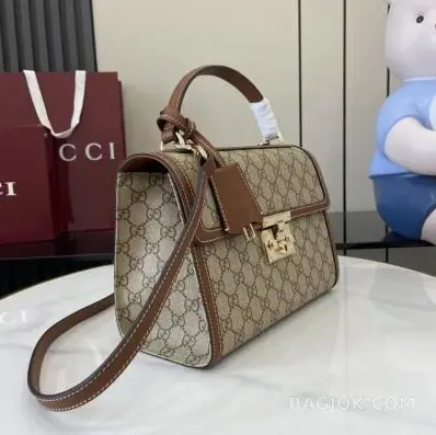 구찌 Gucci 패들락 미디움 핸드백 상세 이미지