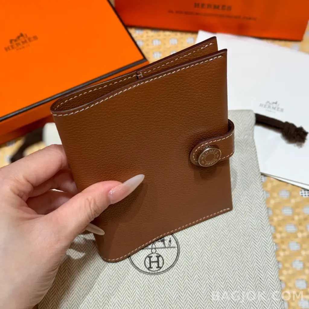 에르메스 Hermes RMS 여권 지갑 에버컬러 상세 이미지