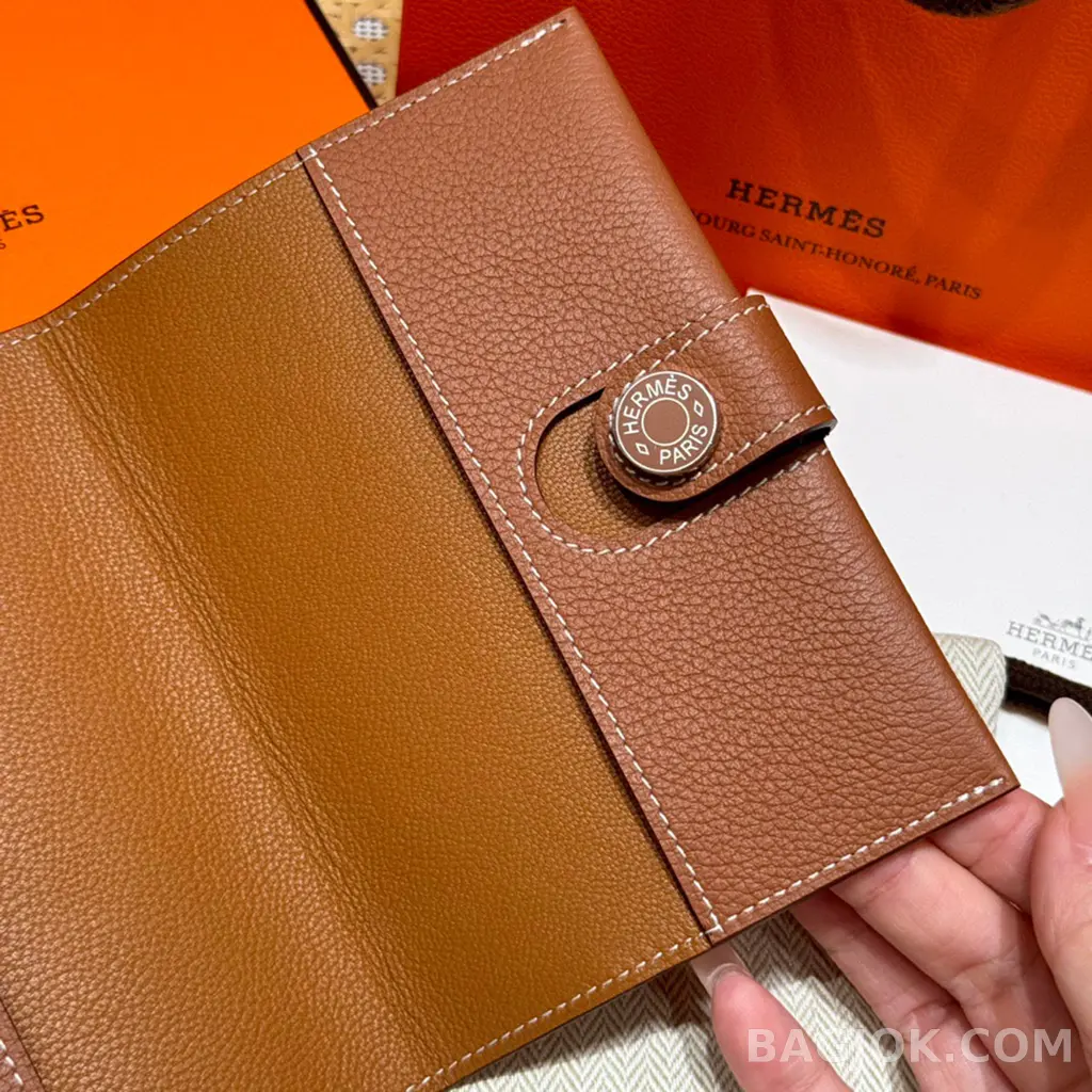 에르메스 Hermes RMS 여권 지갑 에버컬러 상세 이미지