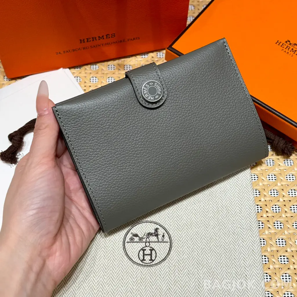 에르메스 Hermes RMS 여권 지갑 에버컬러 상세 이미지