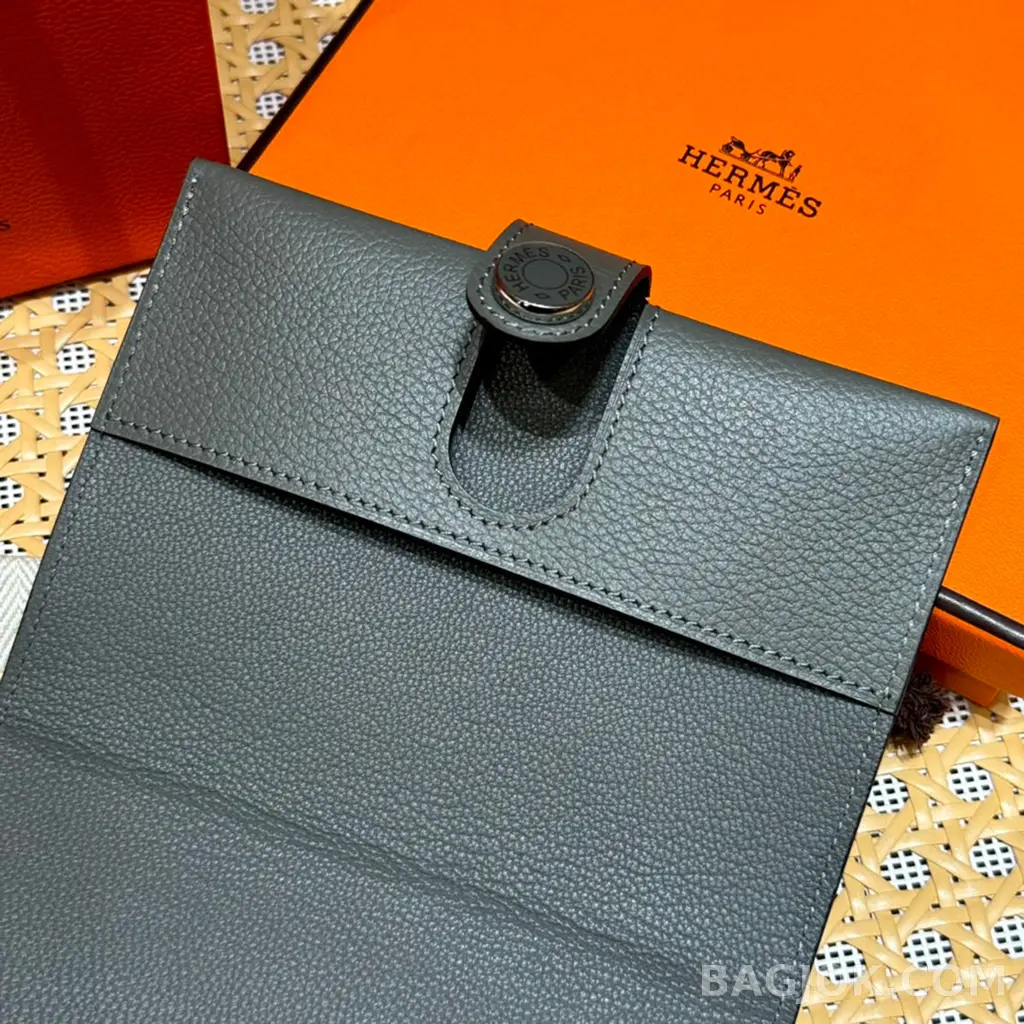 에르메스 Hermes RMS 여권 지갑 에버컬러 상세 이미지