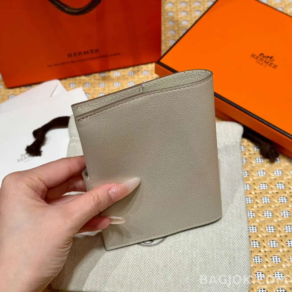 에르메스 Hermes RMS 여권 지갑 에버컬러 상세 이미지