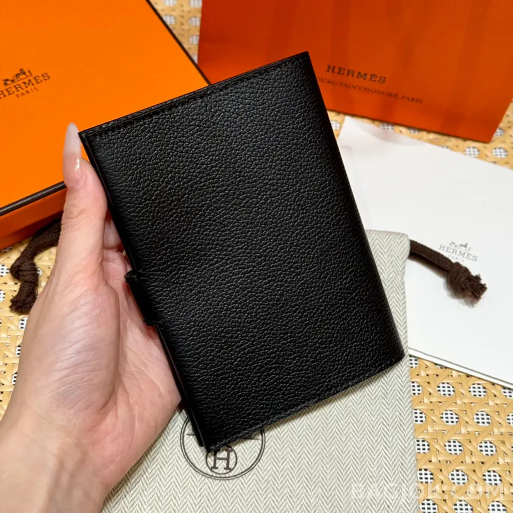 에르메스 Hermes RMS 여권 지갑 에버컬러 상세 이미지