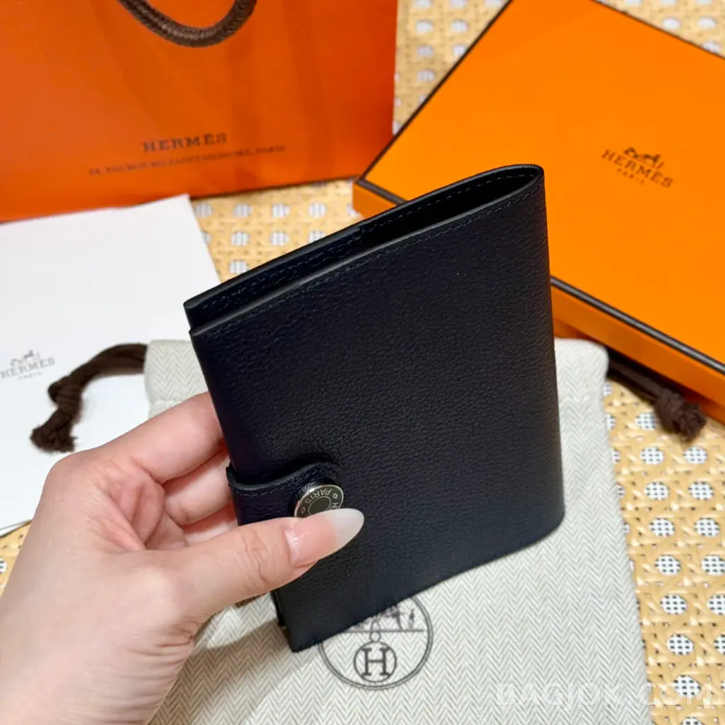 에르메스 Hermes RMS 여권 지갑 에버컬러 상세 이미지