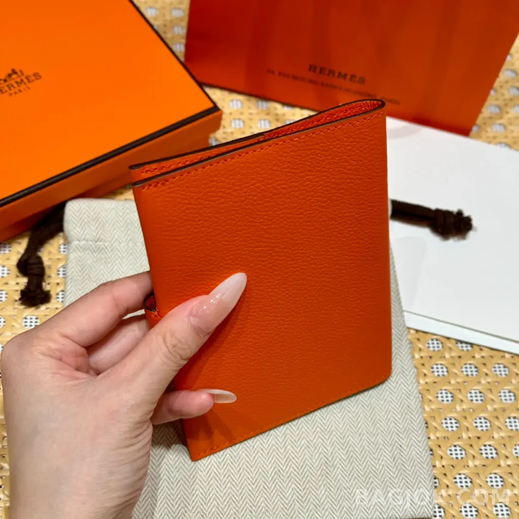 에르메스 Hermes RMS 여권 지갑 에버컬러 상세 이미지