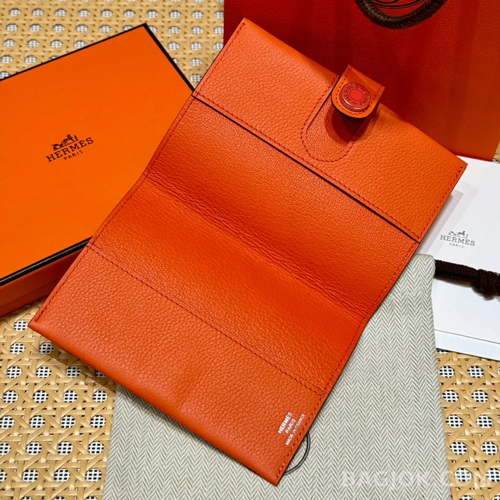 에르메스 Hermes RMS 여권 지갑 에버컬러 상세 이미지