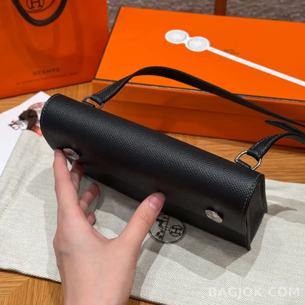 에르메스 Hermes H 파상트 반지갑 앱송 상세 이미지
