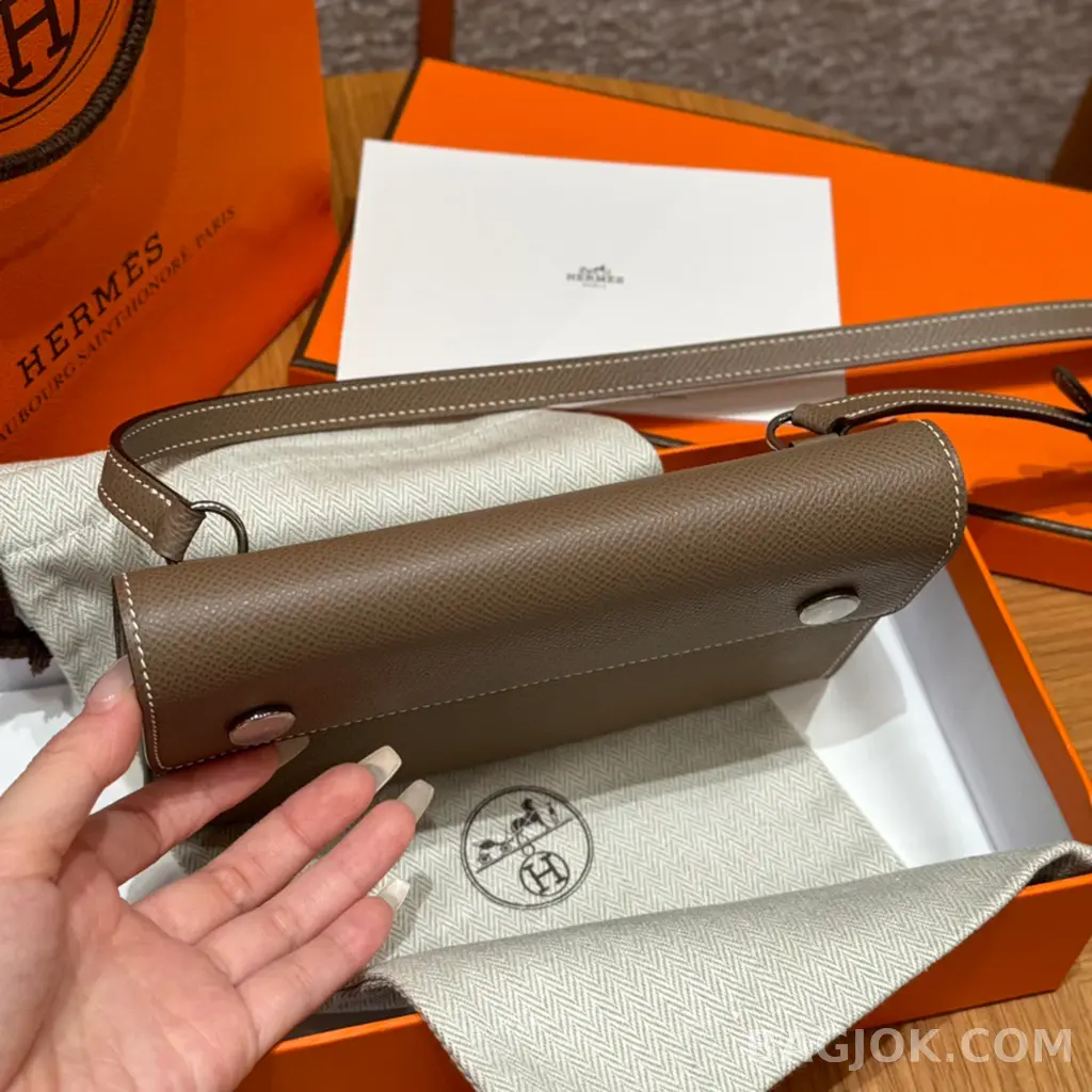 에르메스 Hermes H 파상트 반지갑 앱송 상세 이미지