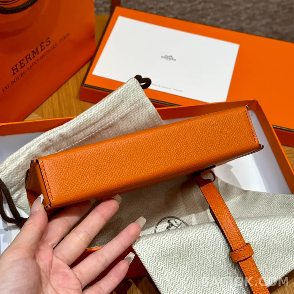 에르메스 Hermes H 파상트 반지갑 앱송 상세 이미지