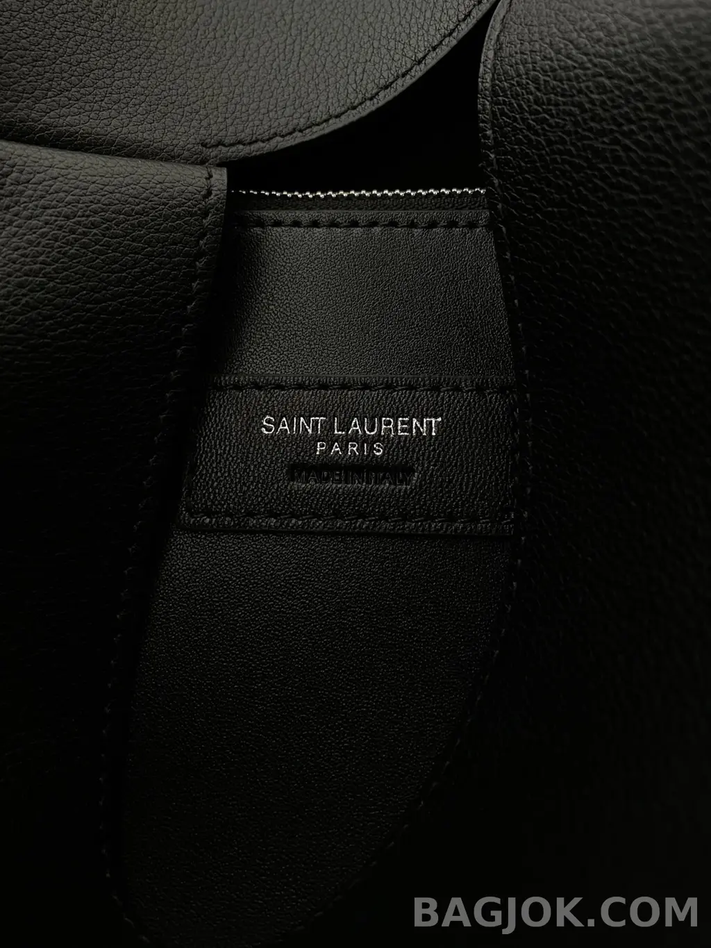 생로랑 Saint Laurent LE 5À7 서플 라지 그레인 레더 상세 이미지