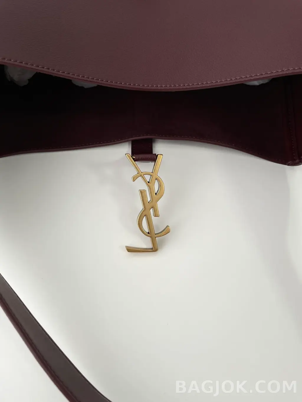 생로랑 Saint Laurent LE 5À7 서플 라지 그레인 레더 상세 이미지