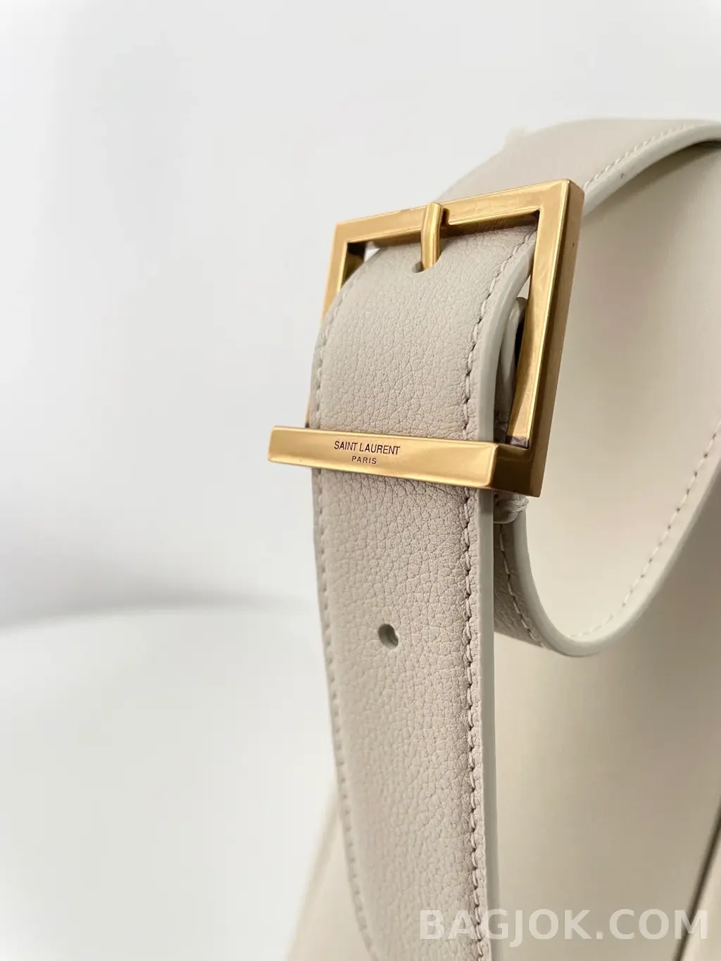 생로랑 Saint Laurent LE 5À7 서플 라지 그레인 레더 상세 이미지