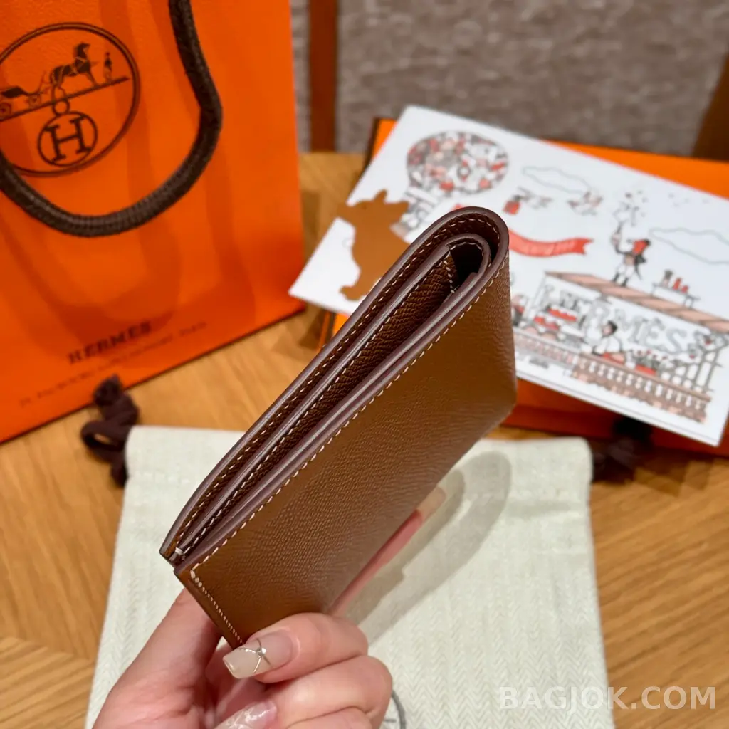 에르메스 Hermes 시티즌 트윌 컴팩트 반지갑 앱송 상세 이미지