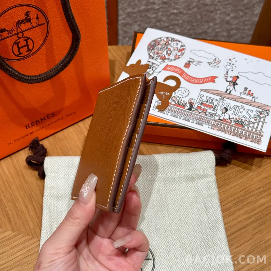에르메스 Hermes 시티즌 트윌 컴팩트 반지갑 앱송 상세 이미지