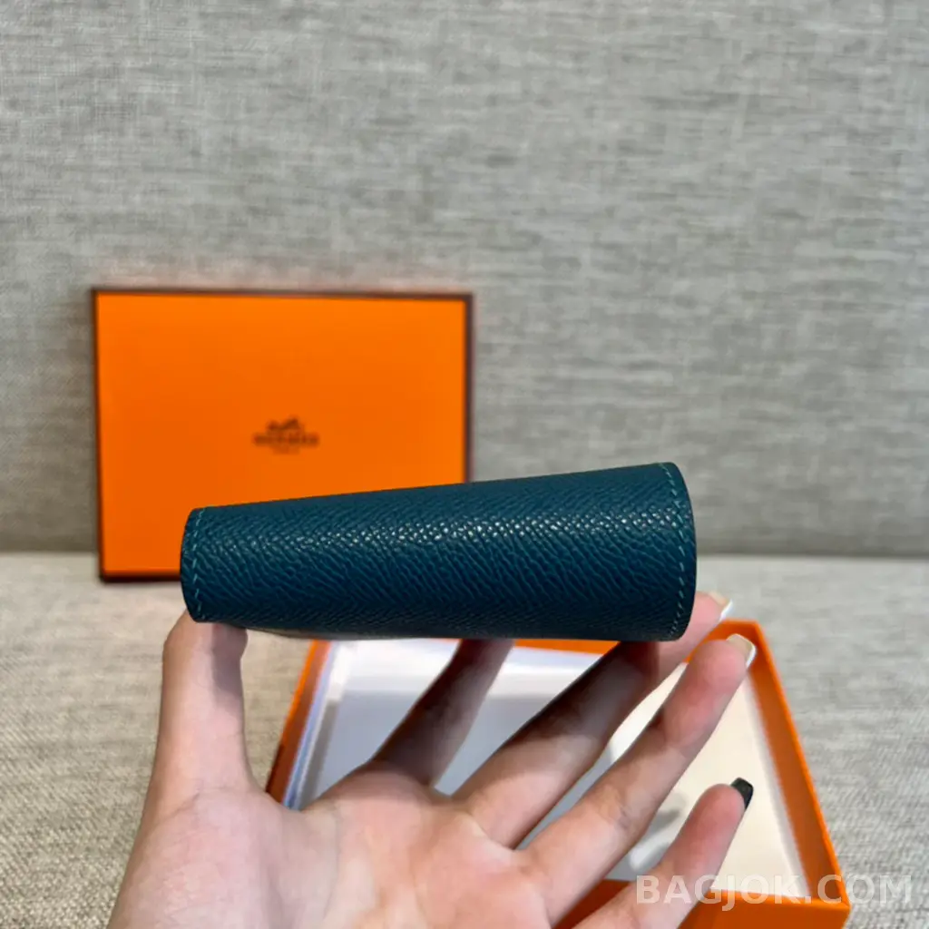 에르메스 Hermes 시티즌 트윌 컴팩트 반지갑 앱송 상세 이미지