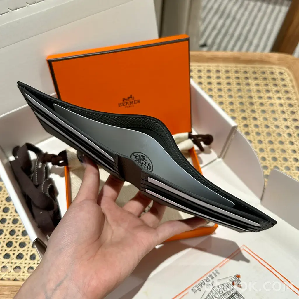 에르메스 Hermes 시티즌 트윌 컴팩트 반지갑 앱송 상세 이미지