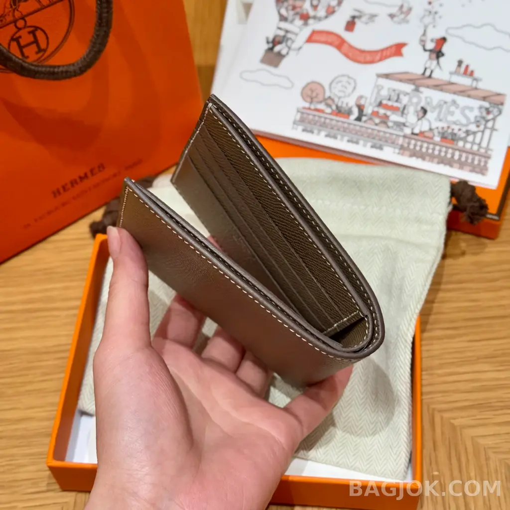 에르메스 Hermes 시티즌 트윌 컴팩트 반지갑 앱송 상세 이미지