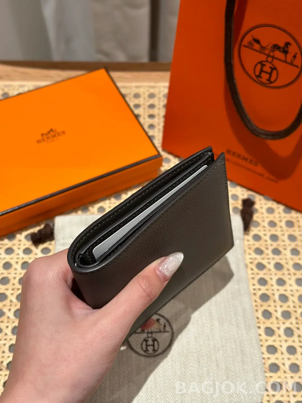 에르메스 Hermes 시티즌 트윌 컴팩트 반지갑 에버컬러 상세 이미지