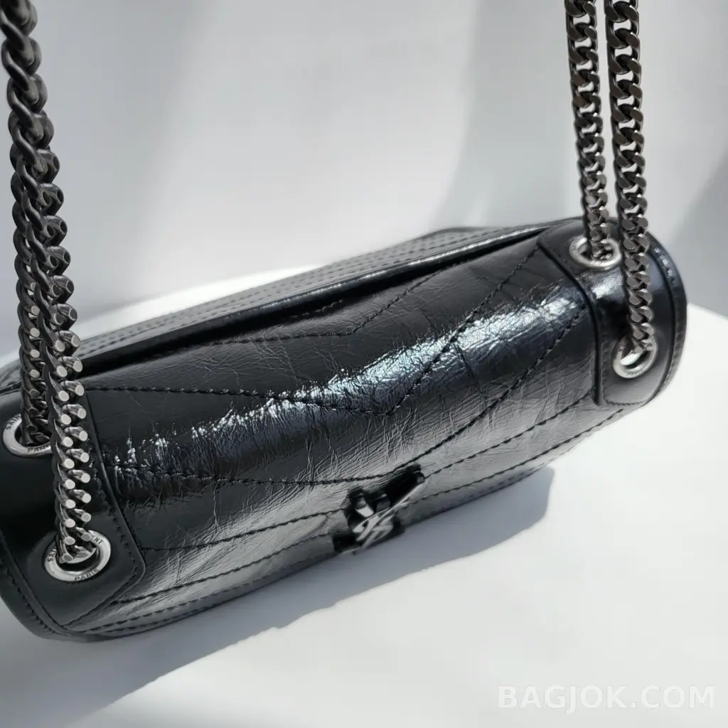 생로랑 Saint Laurent 니키백 베이비 빈티지 레더 상세 이미지