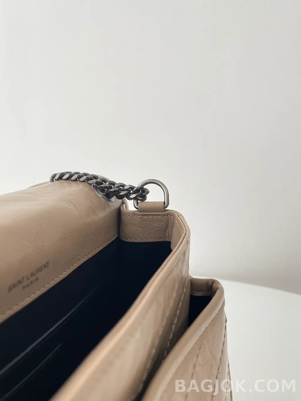 생로랑 Saint Laurent 니키백 베이비 빈티지 레더 상세 이미지