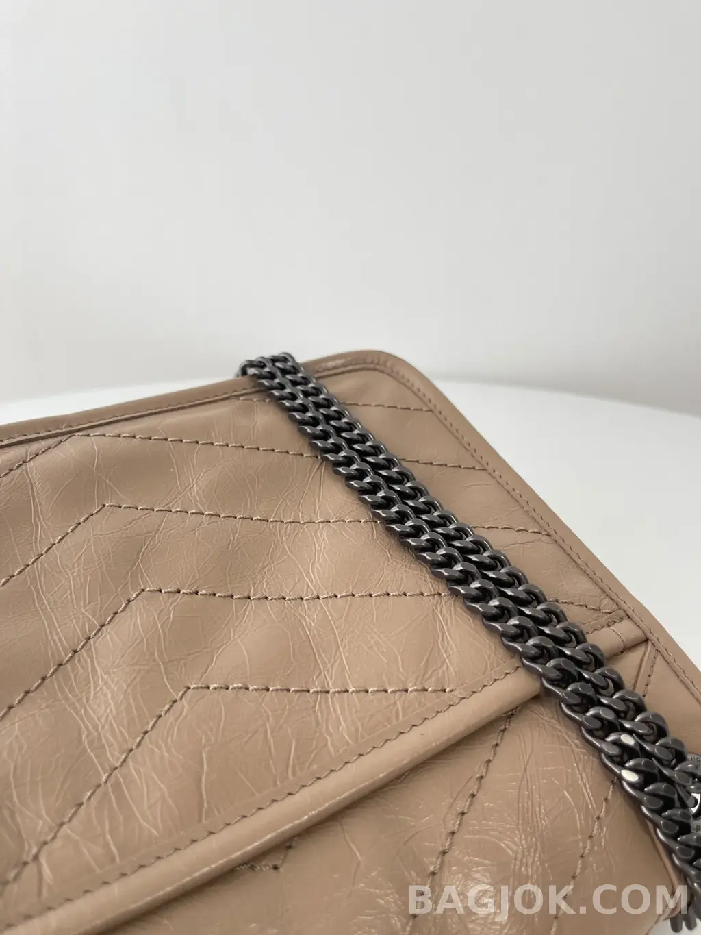 생로랑 Saint Laurent 니키백 베이비 빈티지 레더 상세 이미지