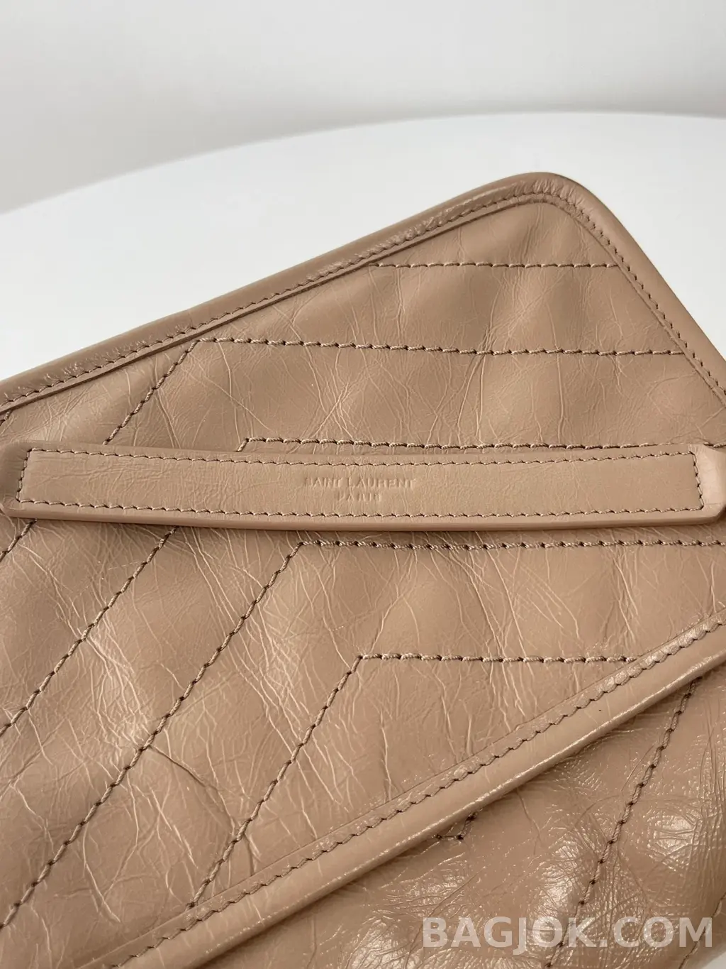 생로랑 Saint Laurent 니키백 베이비 빈티지 레더 상세 이미지