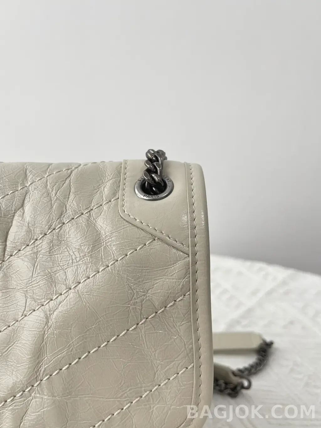 생로랑 Saint Laurent 니키백 베이비 빈티지 레더 상세 이미지