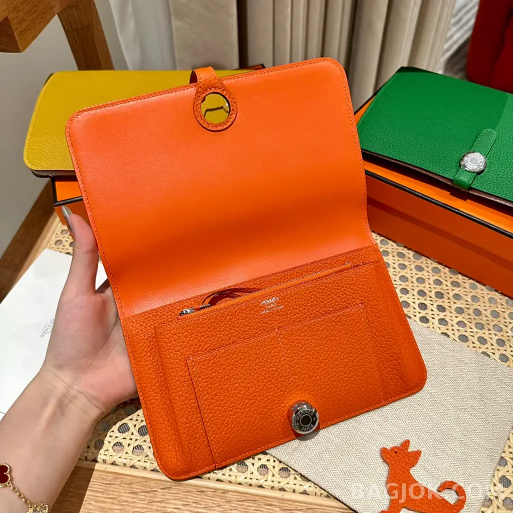 에르메스 Hermes 도곤 장지갑 토고 상세 이미지