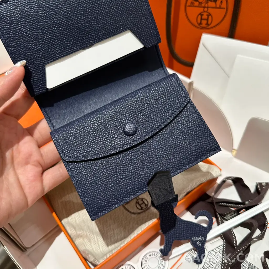 에르메스 Hermes 베안 미니 지갑 앱송 상세 이미지