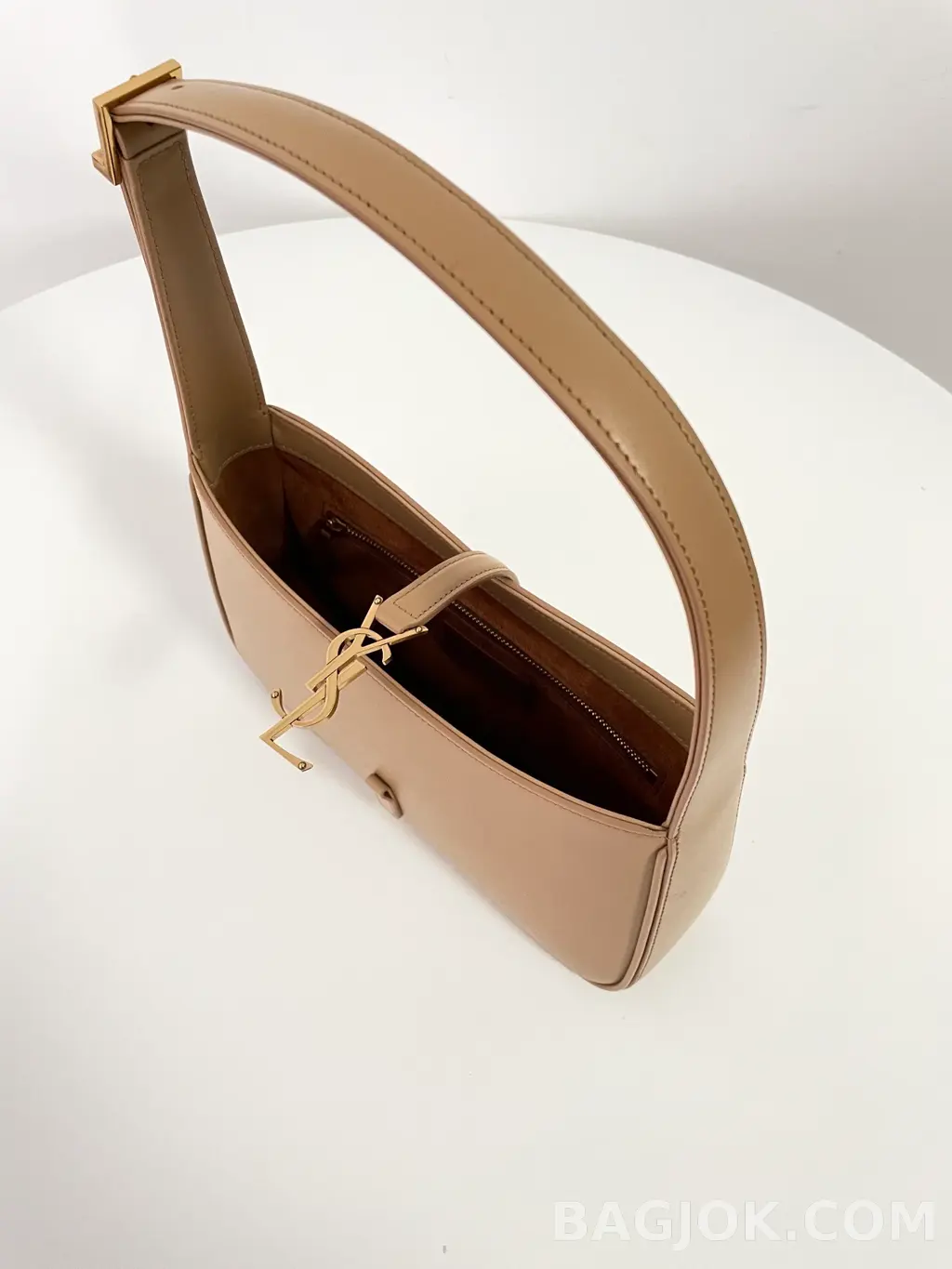 생로랑 Saint Laurent LE 5À7 호보 숄더백 스무스 레더 상세 이미지