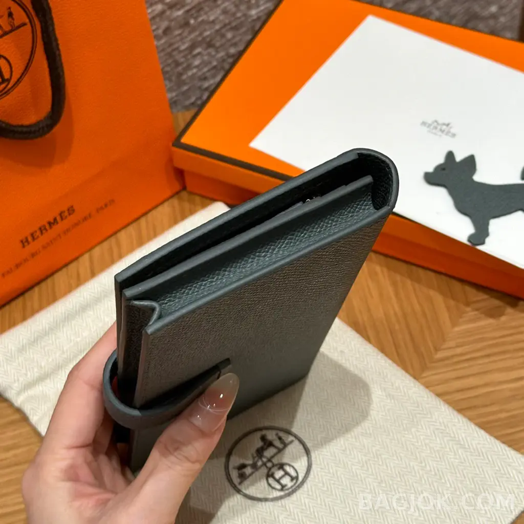 에르메스 Hermes 베안 장지갑 앱송 상세 이미지