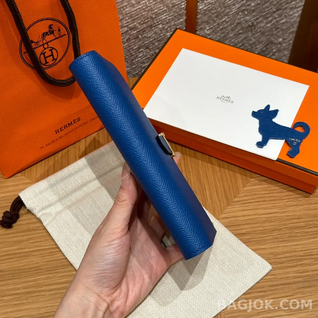 에르메스 Hermes 베안 장지갑 앱송 상세 이미지