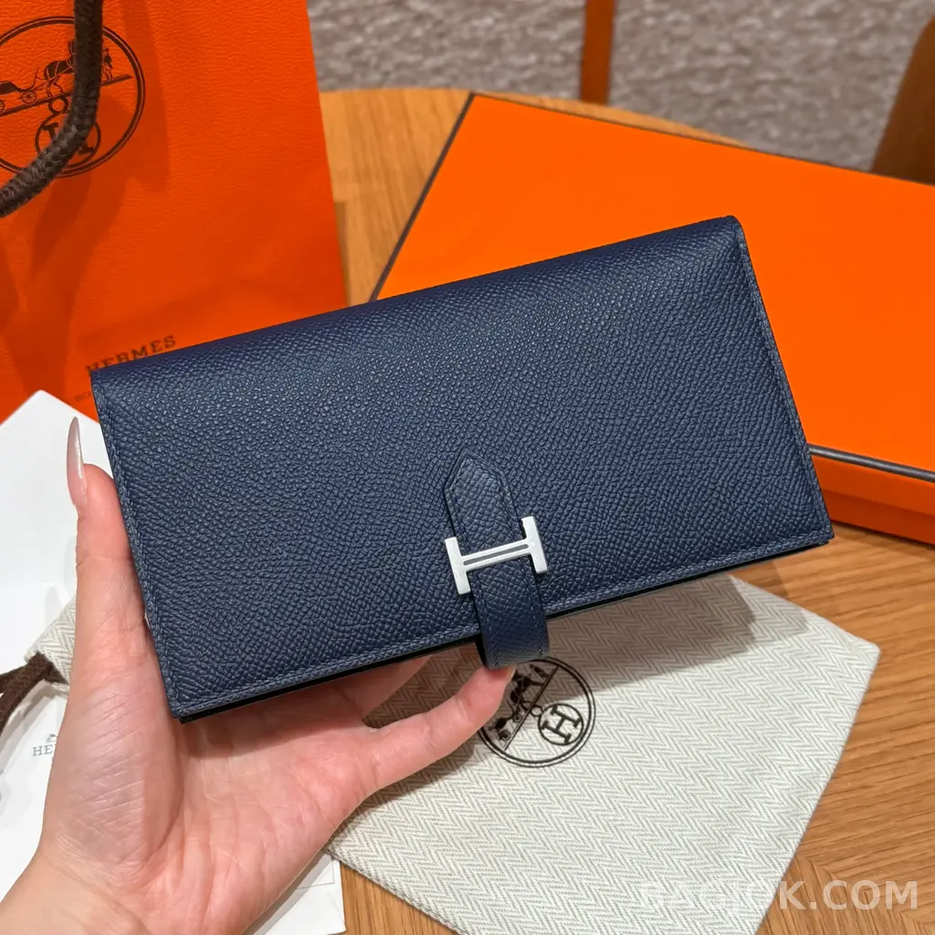 에르메스 Hermes 베안 장지갑 앱송 상세 이미지