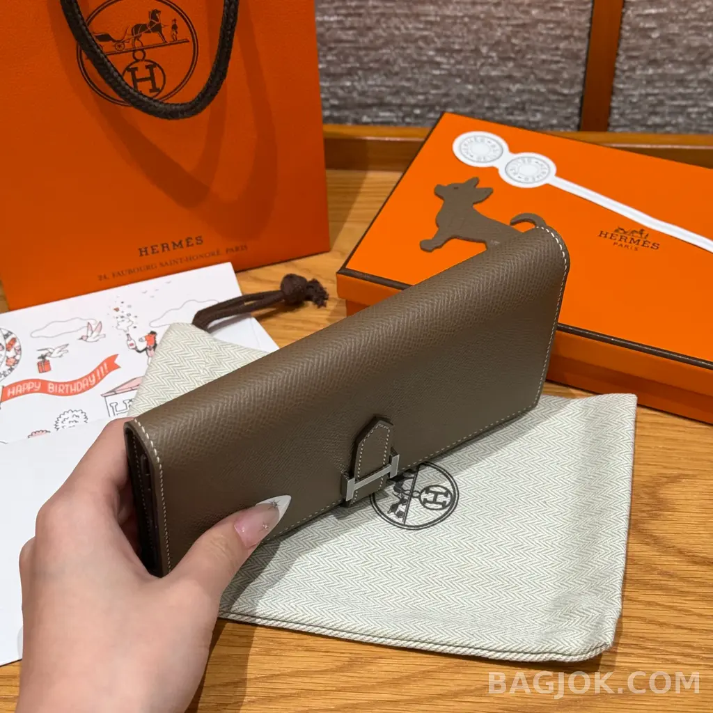 에르메스 Hermes 베안 장지갑 앱송 상세 이미지