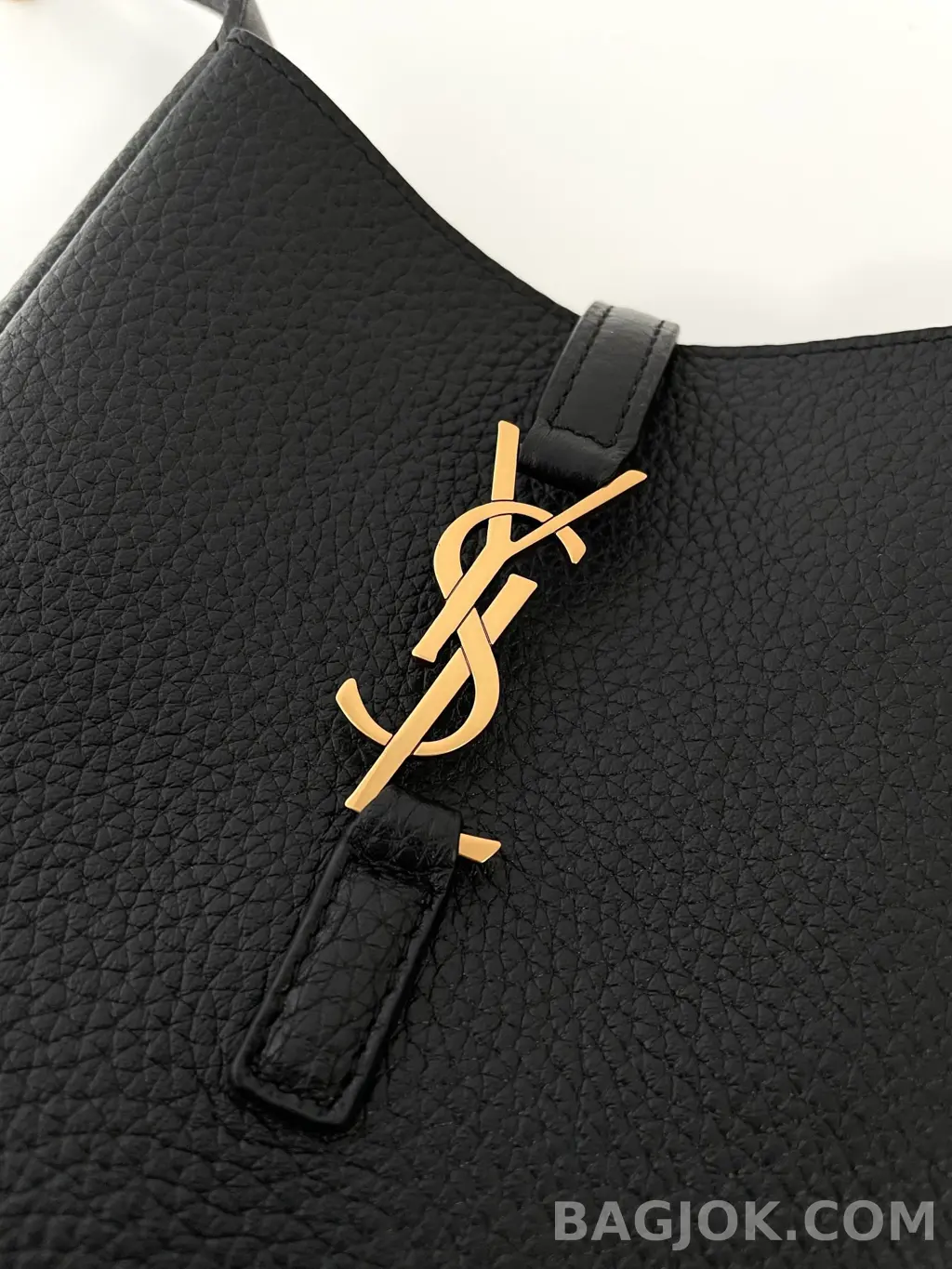 생로랑 Saint Laurent LE 5À7 서플 베이비 그레인 레더 상세 이미지