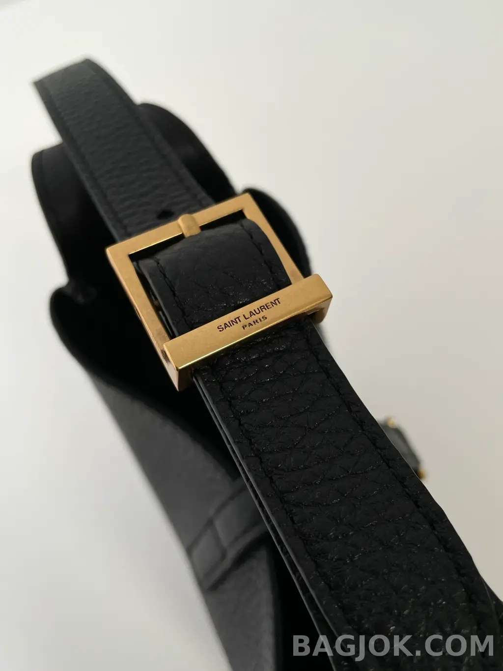 생로랑 Saint Laurent LE 5À7 서플 베이비 그레인 레더 상세 이미지