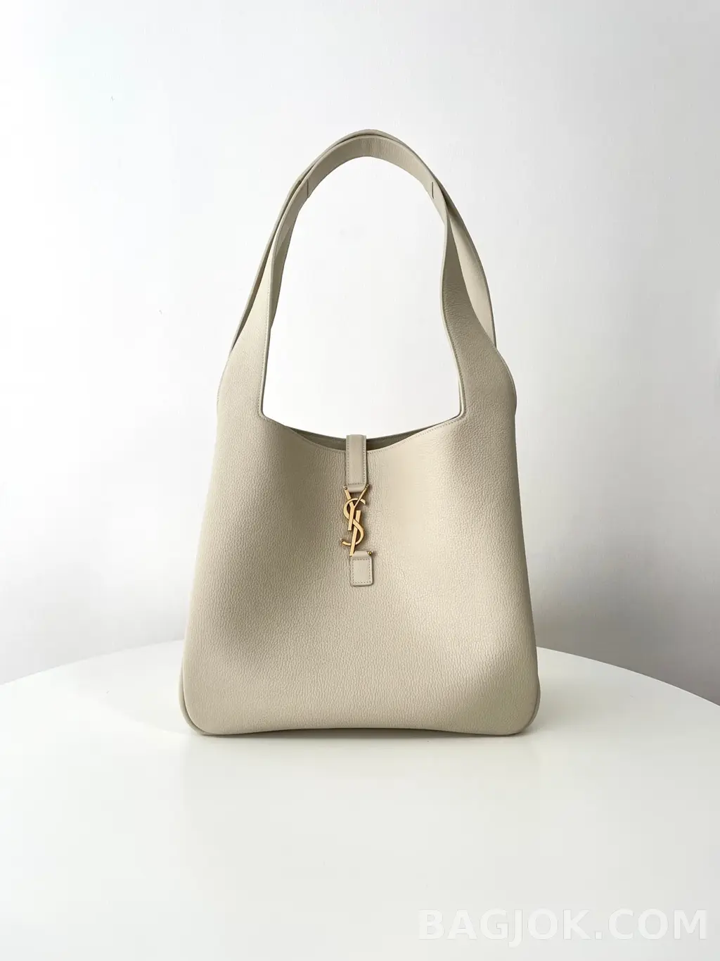 생로랑 Saint Laurent LE 5À7 BEA 토트백 그레인 레더 상세 이미지