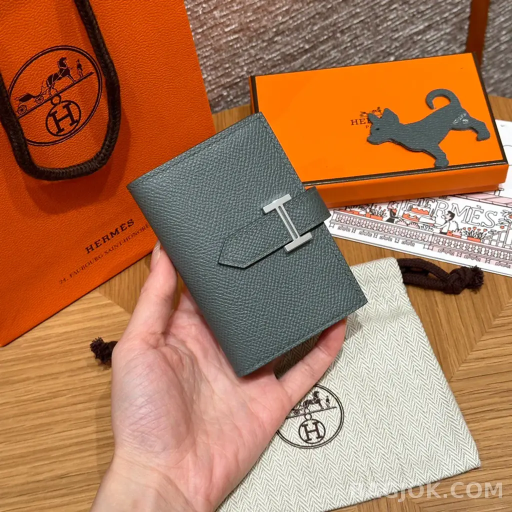 에르메스 Hermes 베안 카드 지갑 앱송 은장 상세 이미지