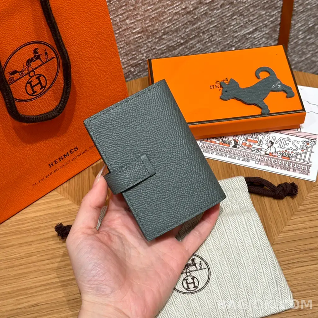 에르메스 Hermes 베안 카드 지갑 앱송 은장 상세 이미지
