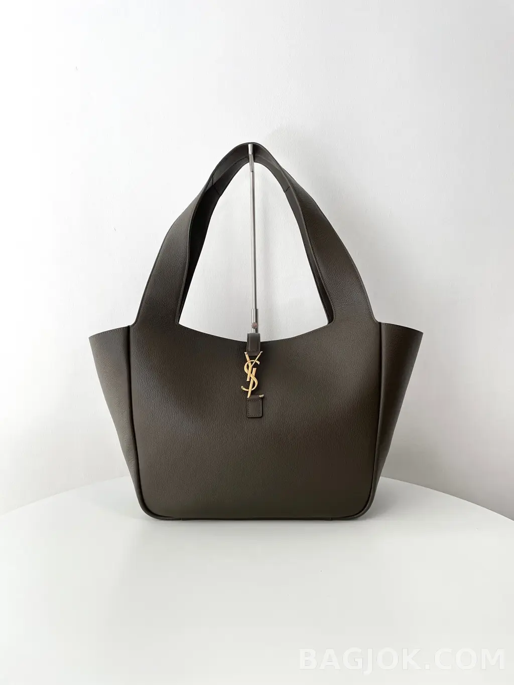생로랑 Saint Laurent LE 5À7 BEA 토트백 그레인 레더 상세 이미지