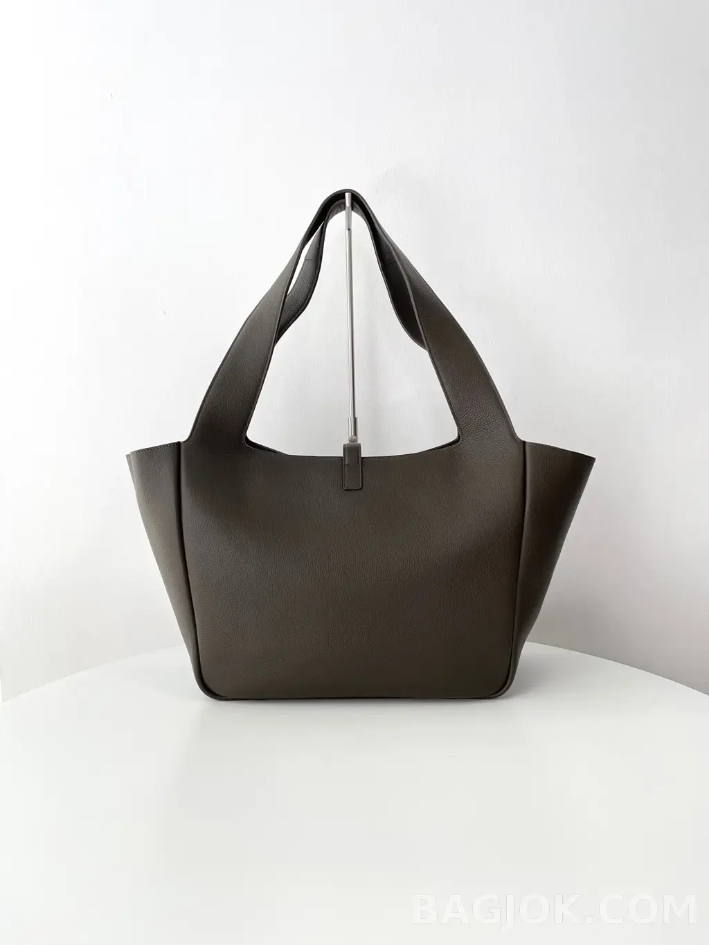 생로랑 Saint Laurent LE 5À7 BEA 토트백 그레인 레더 상세 이미지