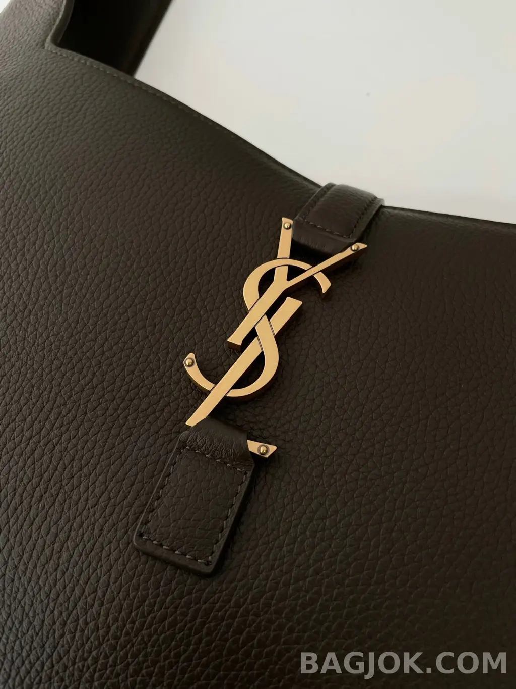 생로랑 Saint Laurent LE 5À7 BEA 토트백 그레인 레더 상세 이미지