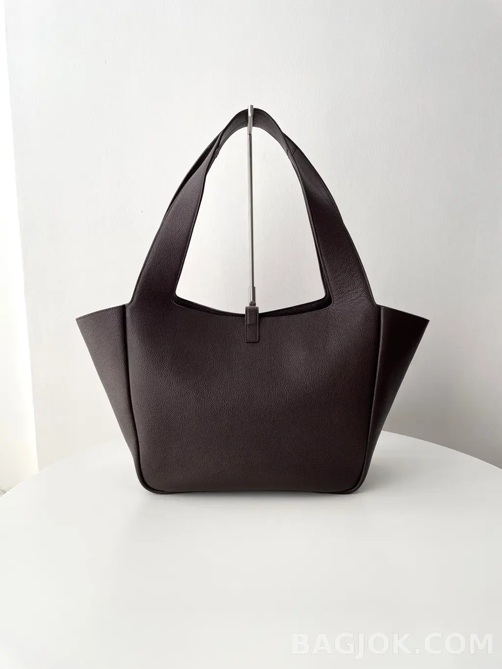 생로랑 Saint Laurent LE 5À7 BEA 토트백 그레인 레더 상세 이미지