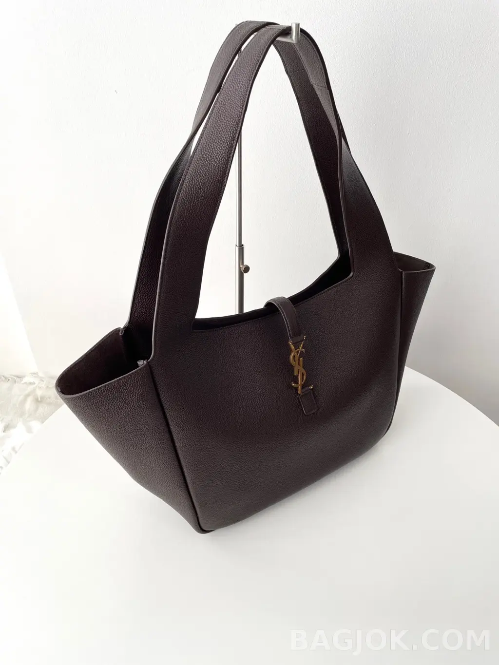 생로랑 Saint Laurent LE 5À7 BEA 토트백 그레인 레더 상세 이미지