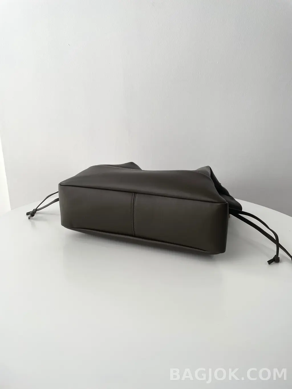 생로랑 Saint Laurent 제이미 4.3 포숑 램스킨 라지 상세 이미지