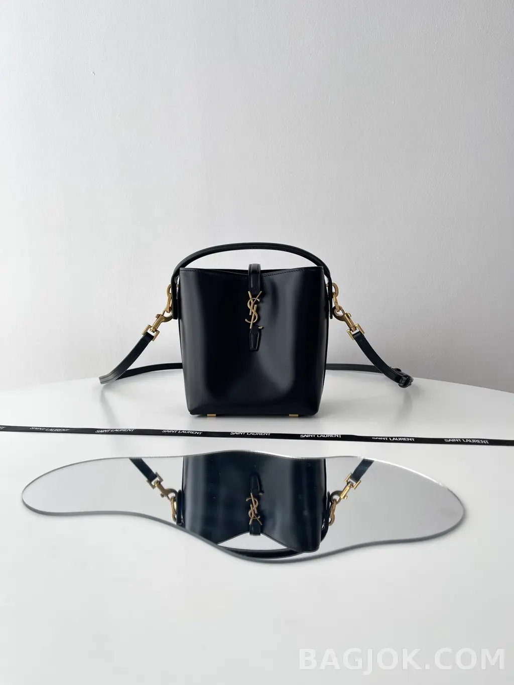 생로랑 Saint Laurent LE 37 버킷백 미니 상세 이미지