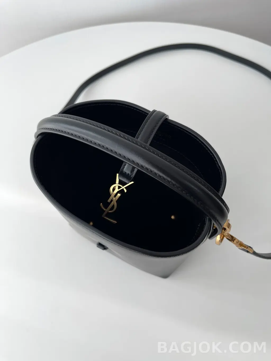 생로랑 Saint Laurent LE 37 버킷백 미니 상세 이미지