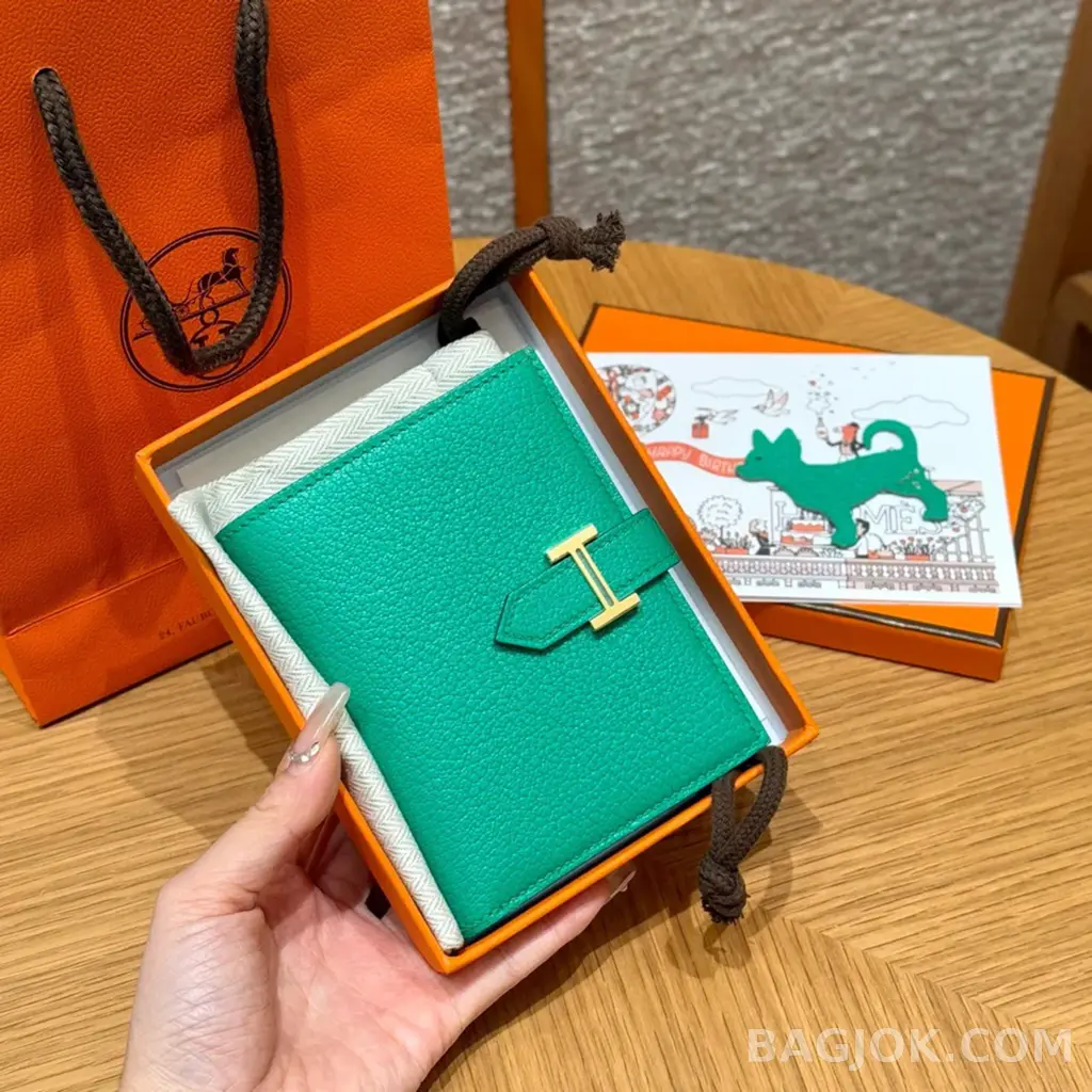 에르메스 Hermes 베안 컴팩트 지갑 미조레 상세 이미지
